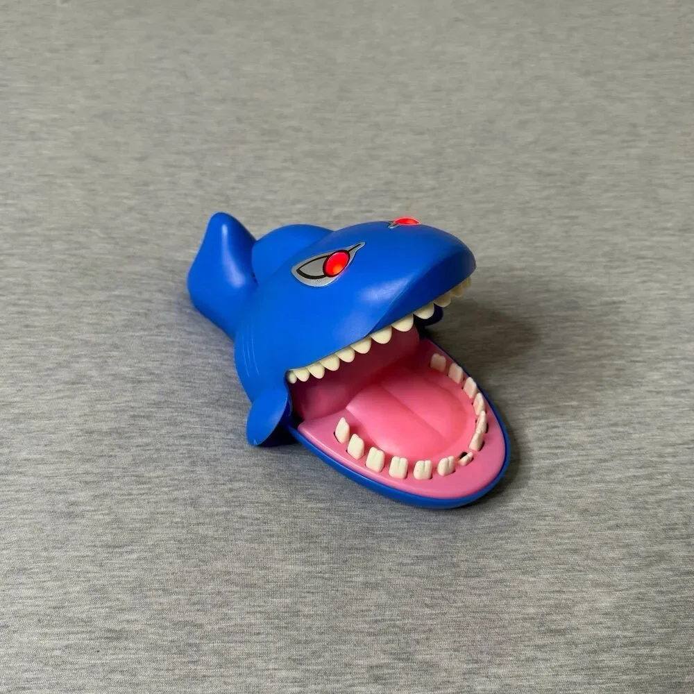 Snappy Blue Shark Press Teeth Bite Game